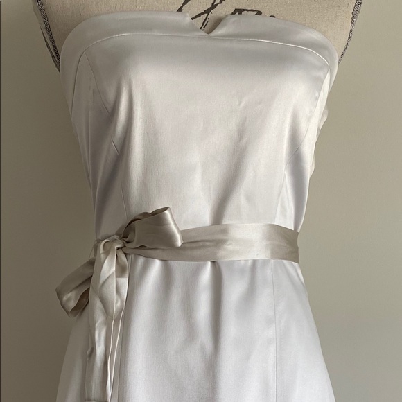 Rw&Co. Off White Strapless/ or With Straps Gown - Picture 4 of 12
